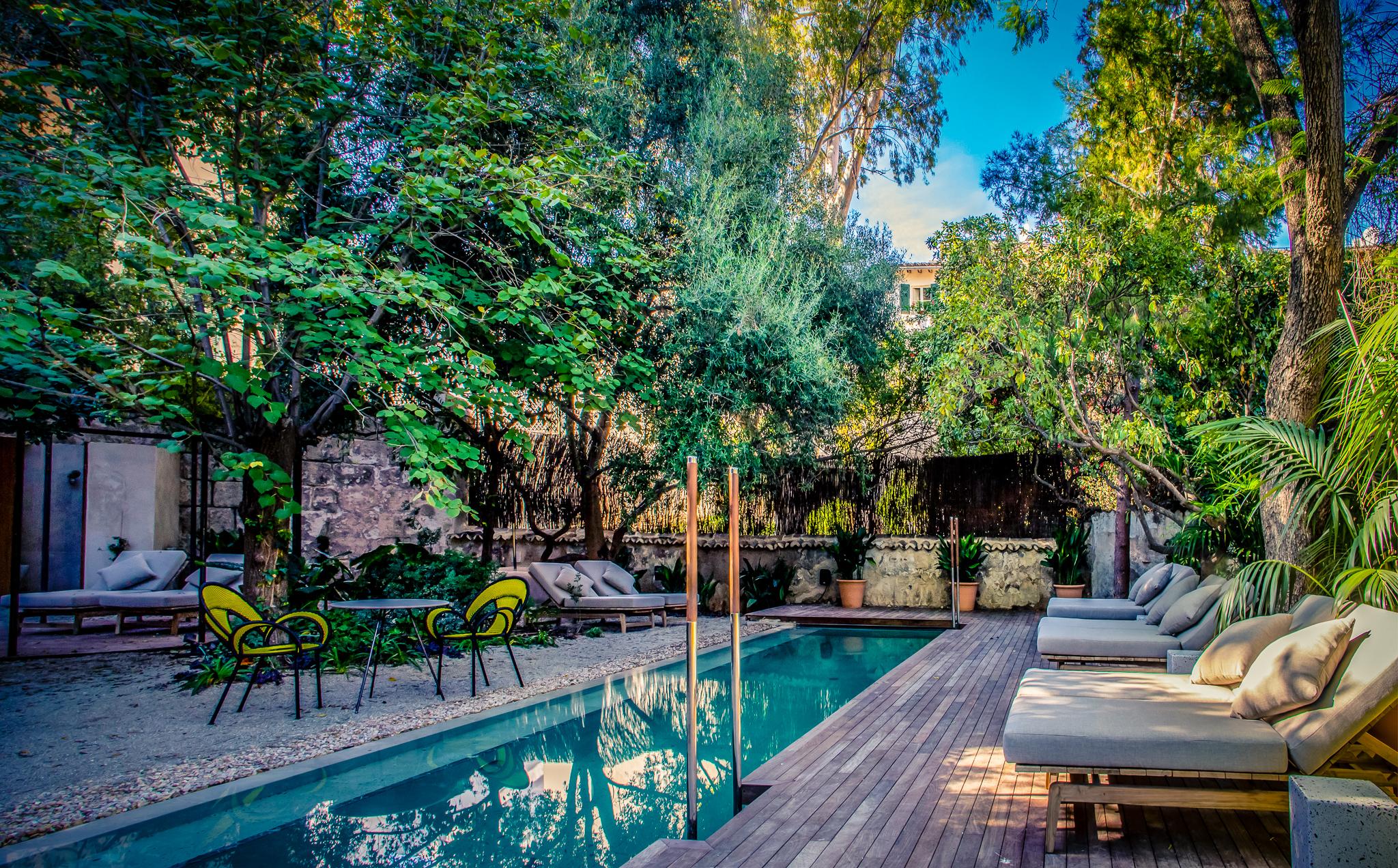 Can Bordoy Grand House Hotel Gl Preferred Hotel Palma de Mallorca Exterior photo "The garden of the house"